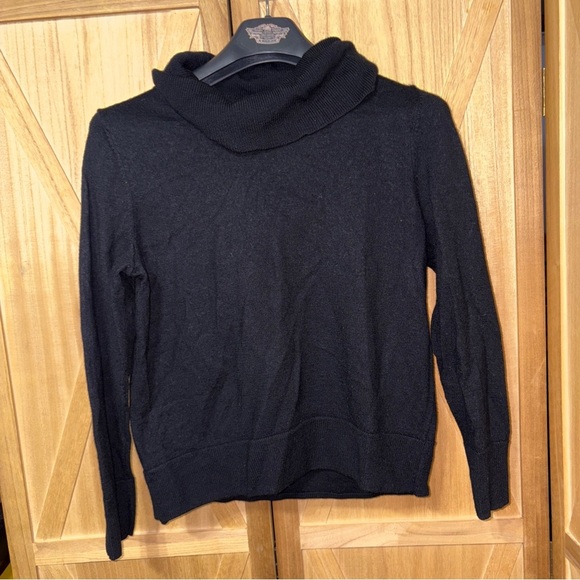 Talbots Black Cowl Neck Sweater Classic 100% Merino Wool Design Large - Picture 1 of 4